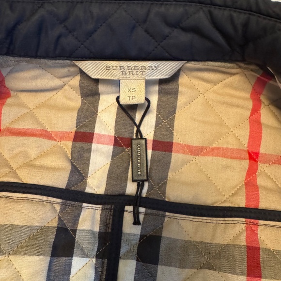 Burberry Brit Quilted Coat - Picture 5 of 6